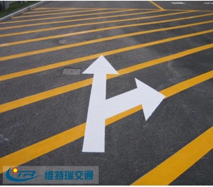 榆树道路标线